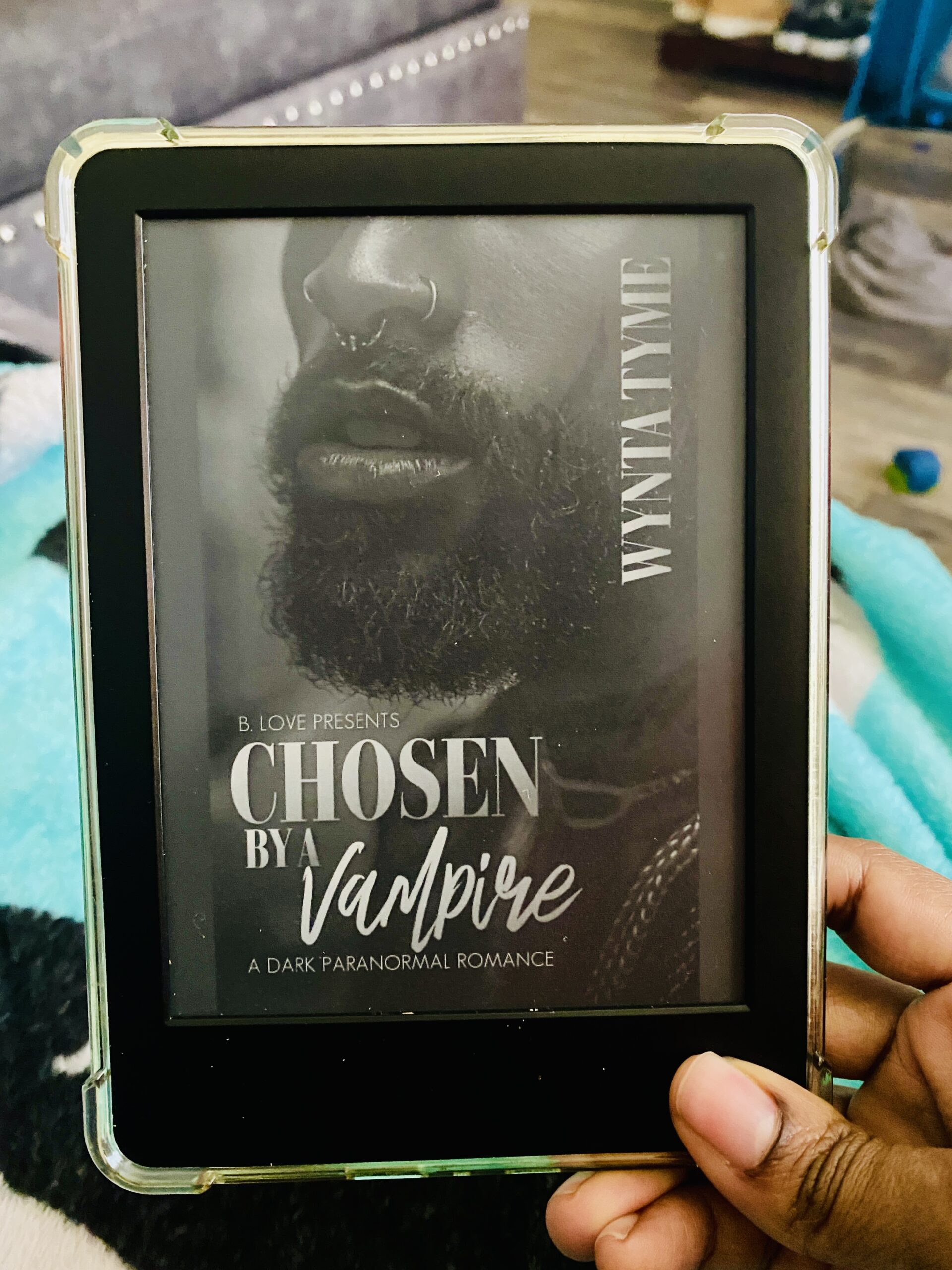 chosen by a vampire book cover on kindle ereader